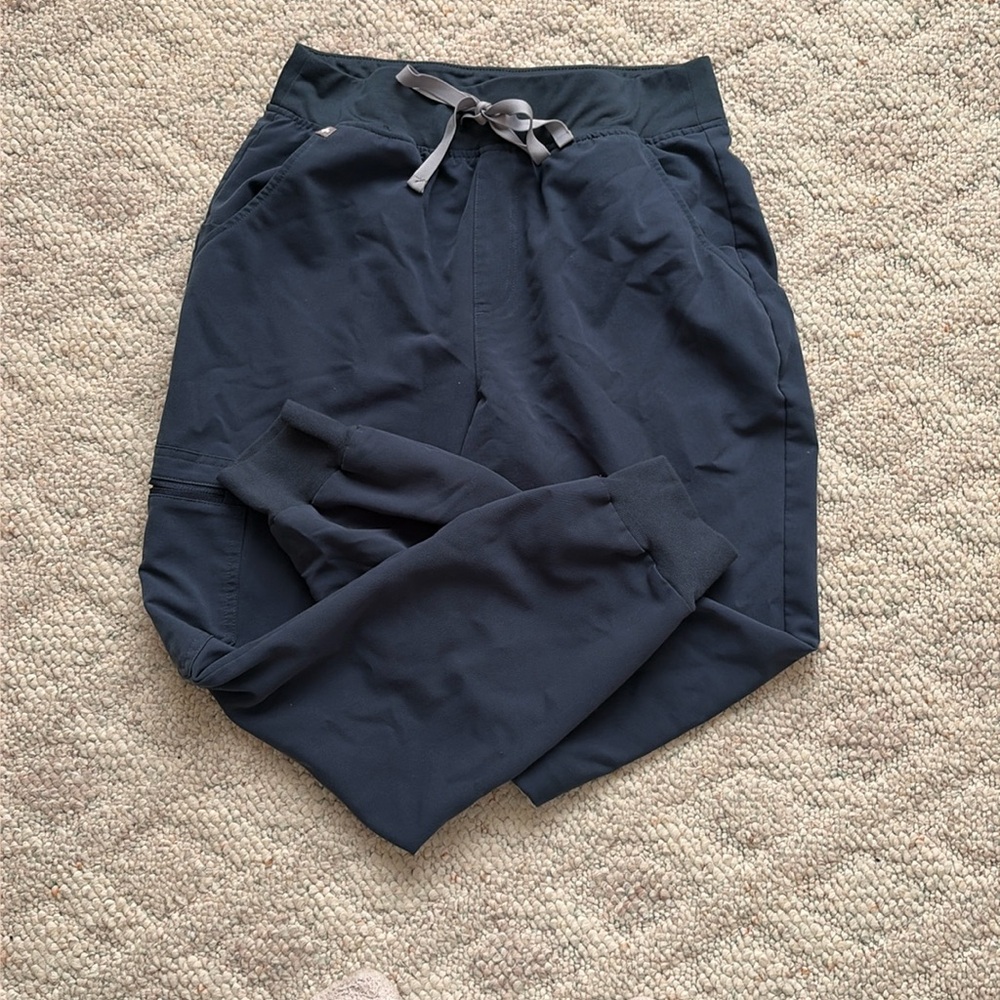 FIGS Zamora Jogger Scrubs